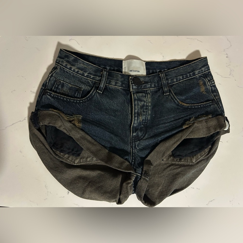 One Teaspoon Bandit Denim Shorts in Fox Black Size 25